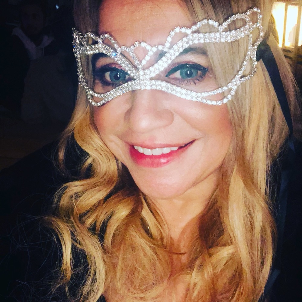 Meet your Posher, Vanessa